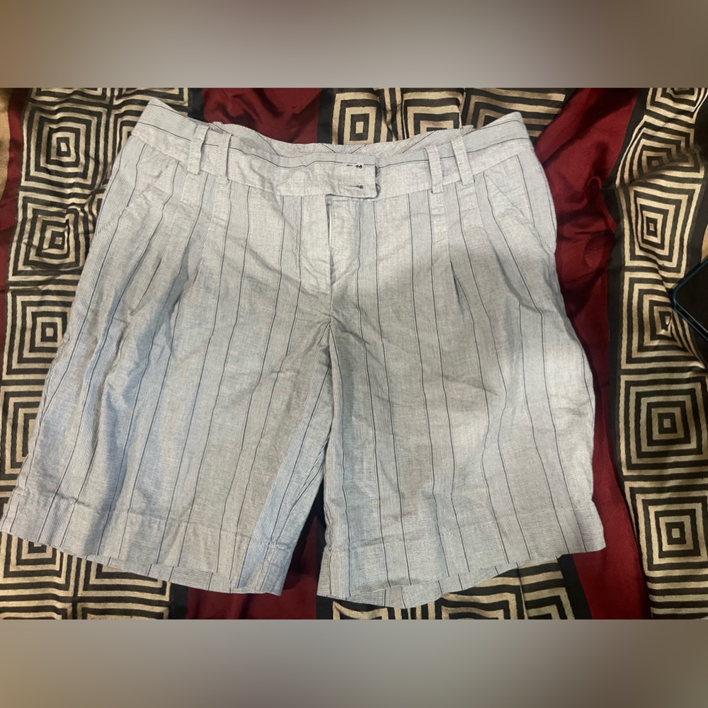 Dress stretchy shorts